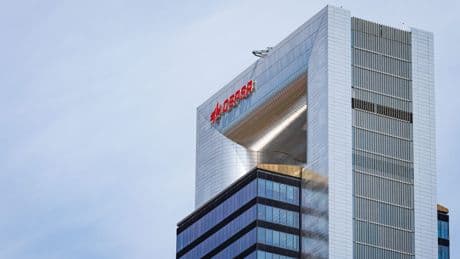 El expresidente de Cepsa, en busca y captura por blanqueo en la venta de la Torre Foster de Madrid
