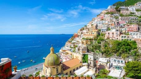 UK travel company goes bust with summer holidays to ‘iconic destinations’ at risk