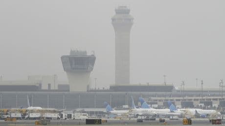Newark airport flight disruptions spread across U.S. What’s going on?