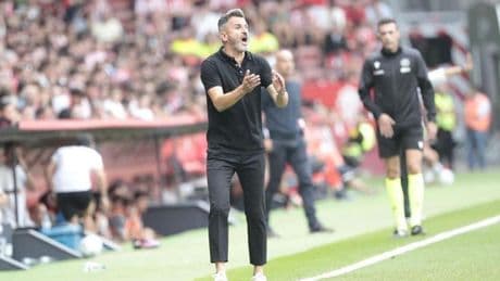 Iván Ania, tras la derrota ante el Sporting: "Creo que hicimos lo suficiente como para ganar el partido"