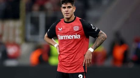 Arsenal sign Piero Hincapie in season-long loan from Bayer Leverkusen