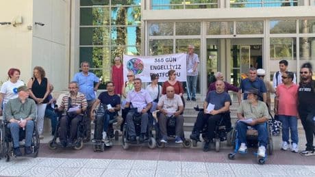 365 Gün Engelliyiz Platformu: İzmir’de sokağa çıkamıyoruz