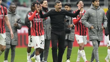 El Milan despide a Sergio Conceiçao