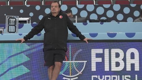 A Milli Erkek Basketbol Takımı Başantrenörü Ergin Ataman: "Şampiyonaya hazırız, galibiyetle başlamak istiyoruz"