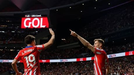 El Atlético supera el primer trámite para mantener la tercera plaza