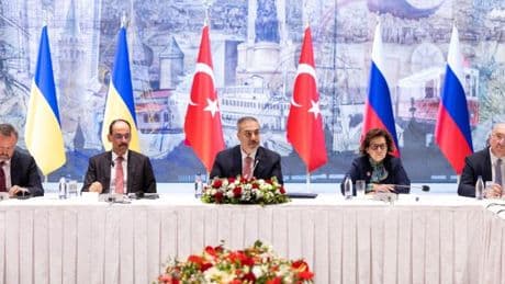 Erstes Treffen seit drei Jahren – Gespräche zwischen Russland und Ukraine haben begonnen