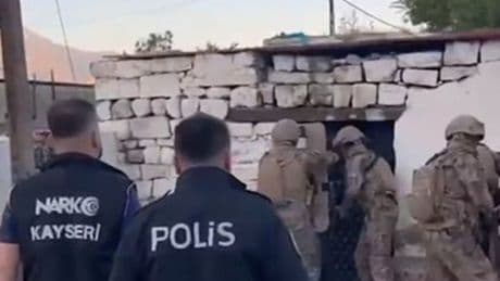 72 ilde uyuşturucu operasyonu: 1933 gözaltı
