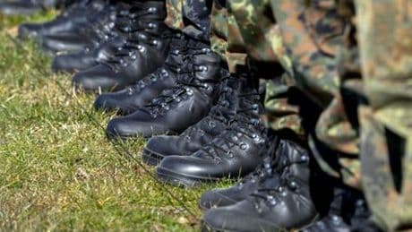 Wehrdienst: Berater für Kriegsdienstverweigerung melden massiven Zulauf