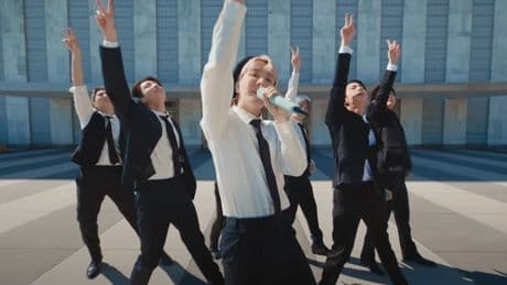 Le groupe star de la K-pop BTS annonce son retour au printemps 2026