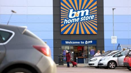 B&M's £7 cabin bag that 'fits plenty' for British Airways, easyJet and TUI