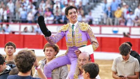 Sorprendente puerta grande de Marco Pérez con una buena corrida de La Ventana en Santander