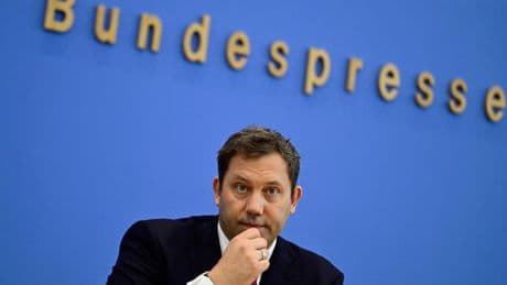 Pour faire des économies, l’Allemagne réduit son aide au développement