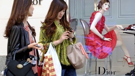 Cuando la clase media de China dejó de comprar bolsos de lujo en Madrid por encargo