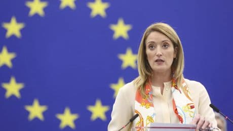 Entrevista | Roberta Metsola: &quot;Debemos recordar siempre que la paz y la democracia no pueden darse por sentadas&quot;