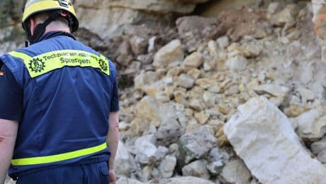 Wegen Einsturzgefahr: Höhleneingang in beliebtem Wandergebiet gesprengt