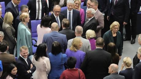 Merz braucht zwei Wahlgänge: Dieser Fehlstart ist schlecht für das Land