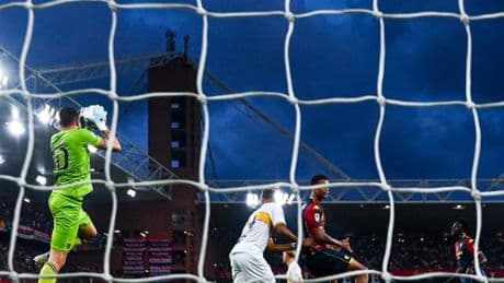 Il Genoa e i dubbi post Lecce, dal nodo Frendrup al Cornet bis