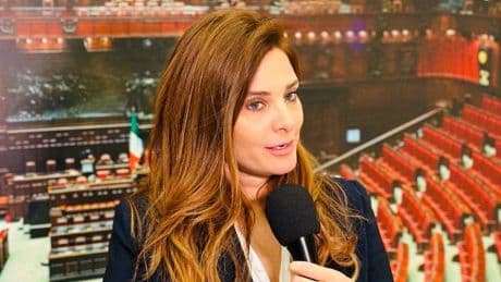 Il pacchetto del governo per il rilancio delle professioni: "Così le rimettiamo al centro"