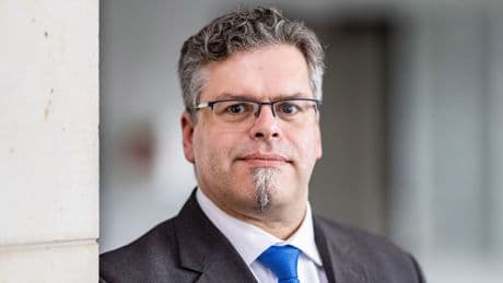 Generalbundesanwalt: Nach Messerangriff in Bielefeld: Hinweise auf IS-Kontakt