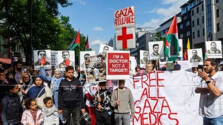 Konflikt in Nahost: Über tausend Teilnehmer bei Pro-Palästina-Demo in Hamburg