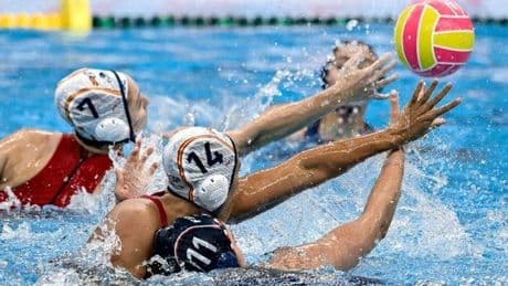 España doblega a Francia en el Mundial de Singapur y ya está en cuartos de final (23-6)