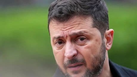 Selenskyj warnt vor russischen Truppenverlegungen – und stellt Bedingung für Putin-Treffen