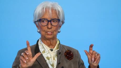 Europäische Notenbank: Ob Zinsen oder Frankreich – Lagarde hat die Ruhe weg