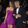Krank in Venedig: George Clooney schleppt sich auf den roten Teppich