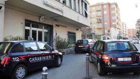 Perde il controllo dell’auto che si ribalta, donna grave in ospedale dopo l’incidente a Savignone