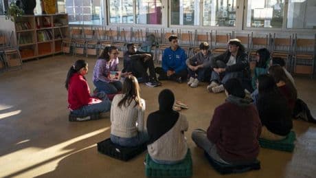 Los centros que pasan lista en clase tienen menos abandono escolar
