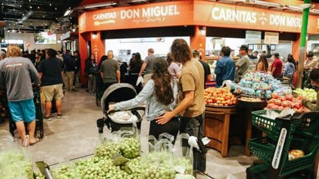 How Mexican supermarket chains, food merchants are standing up for immigrants