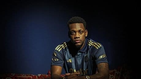 Fenerbahçe tarihindeki ilk Kolombiyalı Jhon Duran