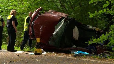 Verkehr: Vier Menschen sterben bei Unfall - 16-Jähriger am Steuer