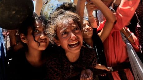 Gazze'de kefen kalmadı: "Yardım arayan kimse sağ dönmüyor"