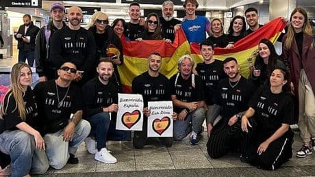 Melody ya está en Basilea: así ha sido el viaje de la representante española en Eurovisión 2025