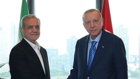 Başkan Erdoğan, İran Cumhurbaşkanı Pezeşkiyan ile görüştü
