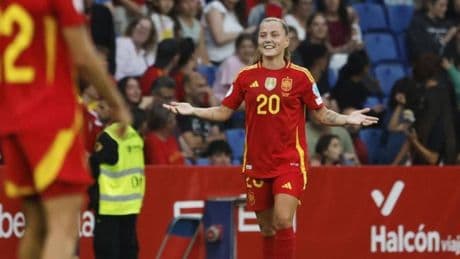 Claudia Pina destroza a Inglaterra y lleva a España a semis de la Nations League