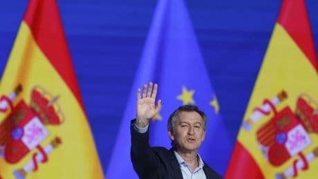 Feijóo plantea las próximas elecciones como un cara o cruz: «O Sánchez o yo»