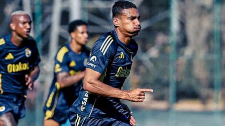 Transferi federasyon duyurdu: Fenerbahçe'de Alexander Djiku ile yol ayrımı!