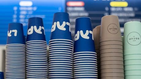 Neue Kette in der Kritik - Wie teuer darf ein Kaffee sein?