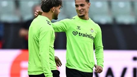 La posible alineación del Betis contra el Chelsea en la final de la Conference League