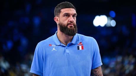 Basket : forfait pour l’Euro avec les Bleus, Vincent Poirier a été opéré du genou droit