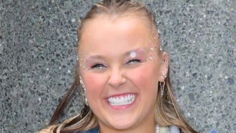 JoJo Siwa's sweet comment about Chris Hughes as she sets record straight on sexuality