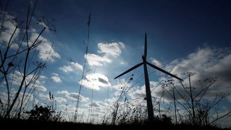 Energies renouvelables : l'Assemblée interdit tout nouveau projet, un camouflet pour le gouvernement
