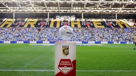 Vitesse snoeit verder in budget blijkt uit door buitenlandse eigenaren gelanceerd media-offensief