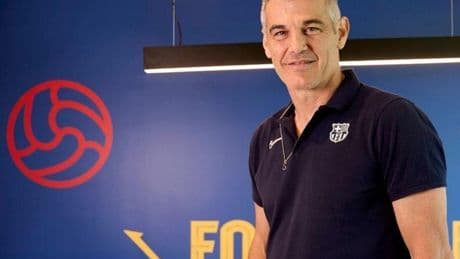 ¿Cómo es Enric Masip, la leyenda del balonmano que ahora critica a la afición del Athletic?