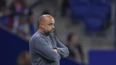 Manolo: "¿Europa? Juega en el Nou Sardenya"