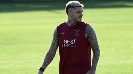 Galatasaray yeni sezon hazırlıklarını 4 eksikle sürdürdü