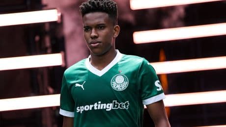 Estevao hopes to emulate Eden Hazard's Chelsea legacy after joining up with Blues