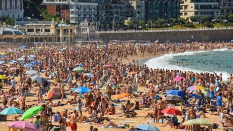 Everything travellers to Europe need to know about heatwave safety and your holiday rights